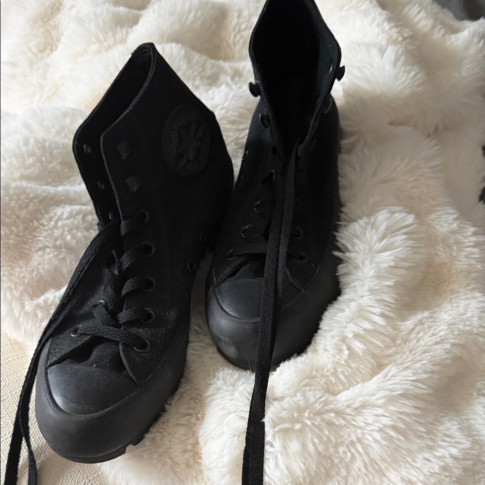 Stylish Black Women's High-Top Sneakers